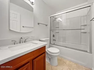 Photo #6: 6633576 Listing