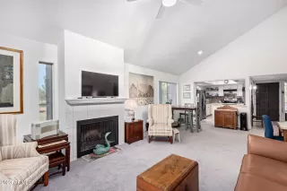 Photo #5: 6633724 Listing