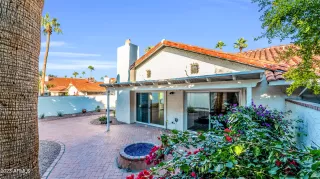 Photo #2: 6633757 Listing 