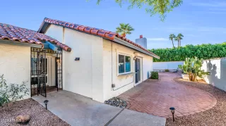Photo #4: 6633757 Listing 