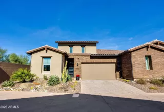 Photo #5: 6633953 Listing