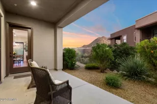 Photo #6: 6634096 Listing 