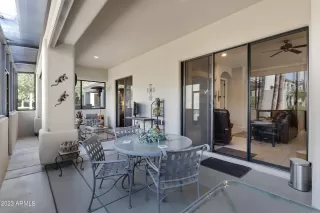 Photo #5: 6634157 Listing