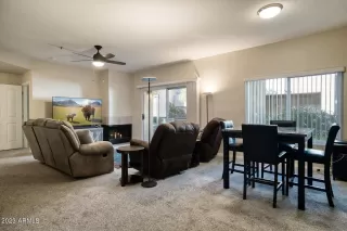 Photo #3: 6634225 Listing