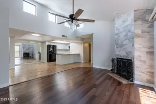 Photo #4: 6634275 Listing