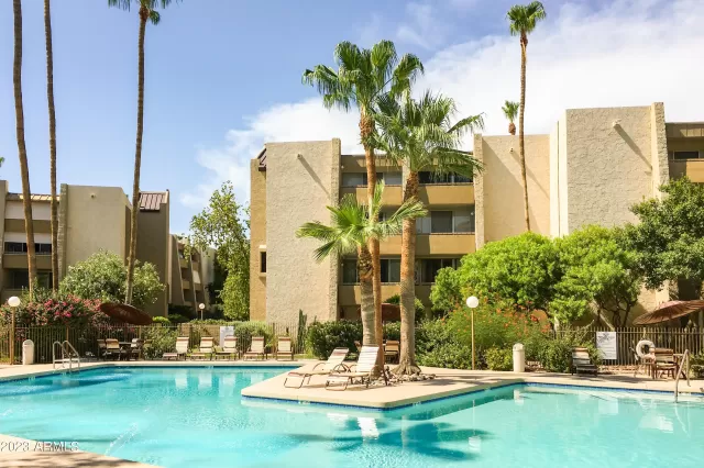 MLS: 6634449 Condo For Sale