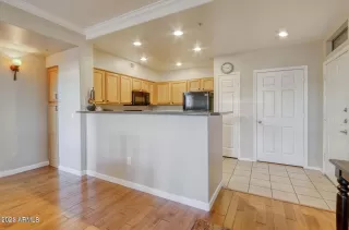 Photo #5: 6634768 Listing