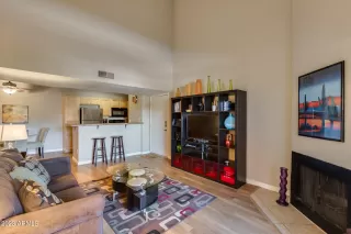 Photo #3: 6634806 Listing 