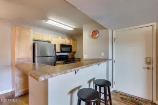 Photo #4: 6634806 Listing 