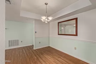 Photo #2: 6634917 Listing