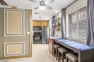 Photo #6: 6634954 Listing