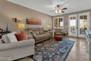 Photo #2: 6635185 Listing 