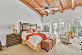 Photo #2: 6635261 Listing