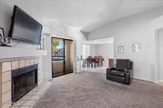 Photo #5: 6635529 Listing 