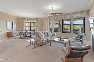 Photo #3: 6635724 Listing