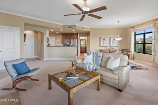 Photo #4: 6635724 Listing