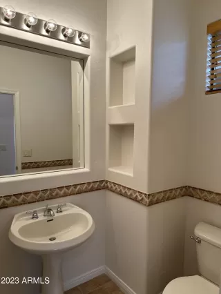 Photo #6: 6635871 Listing 