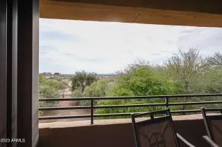 Photo #4: 6636109 Listing