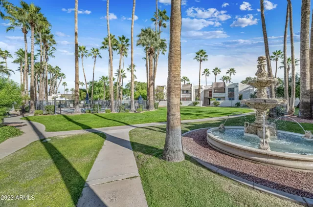 MLS: 6636260 Condo For Sale