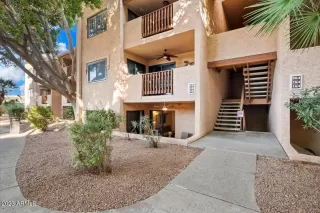 Photo #1: 6636287 Listing