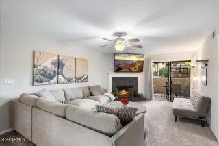 Photo #3: 6636287 Listing