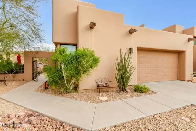 MLS: 6636332 Condo For Sale