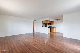 Photo #1: 6636338 Listing