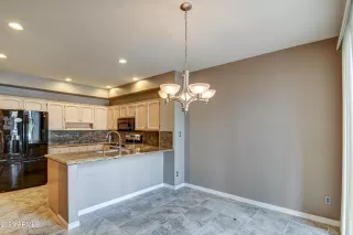 Photo #1: 6636355 Listing