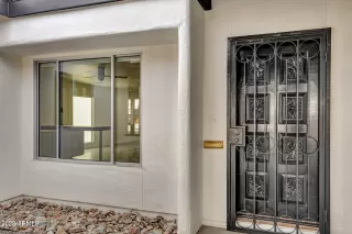 Photo #6: 6636521 Listing