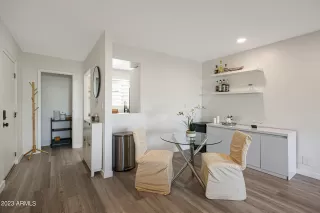 Photo #4: 6636629 Listing