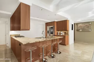 Photo #3: 6637093 Listing