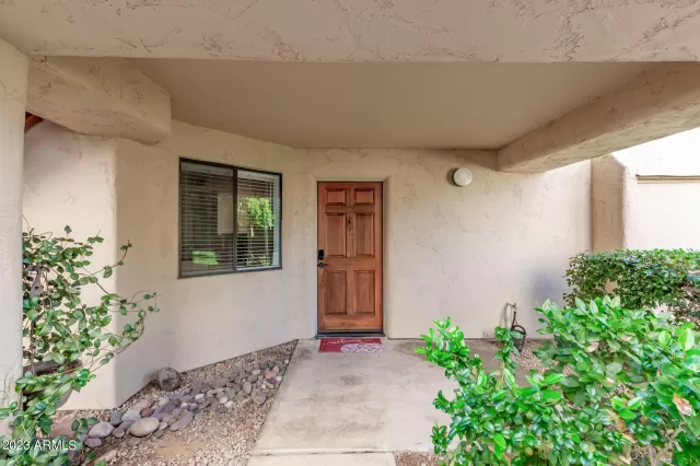 MLS: 6637273 Condo For Sale