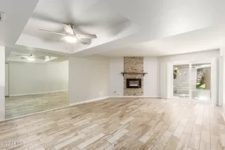 Photo #4: 6637273 Listing