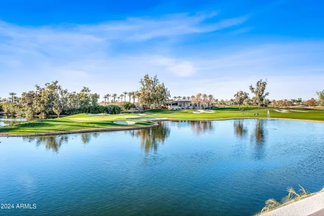 MLS: 6637334 Condo For Sale