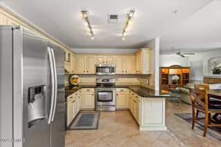 Photo #6: 6637456 Listing 