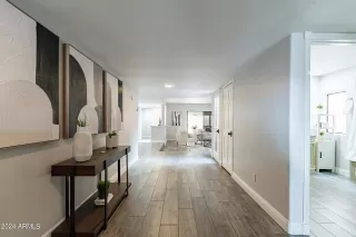 Photo #3: 6637469 Listing