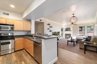 Photo #1: 6637820 Listing