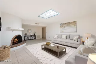 Photo #5: 6638203 Listing