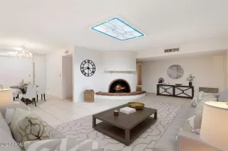 Photo #6: 6638203 Listing