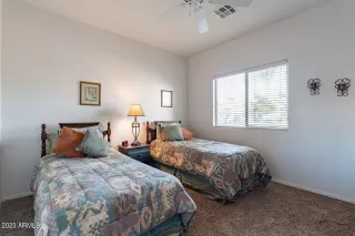 Photo #4: 6638806 Listing