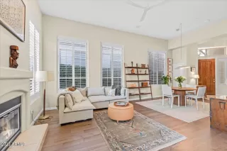 Photo #3: 6638855 Listing 