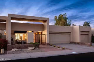 Photo #4: 6638996 Listing