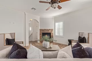 Photo #3: 6639037 Listing 