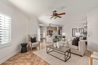 Photo #4: 6639037 Listing 