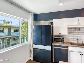 Photo #6: 6639371 Listing 