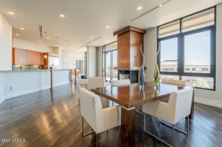 Photo #6: 6639676 Listing