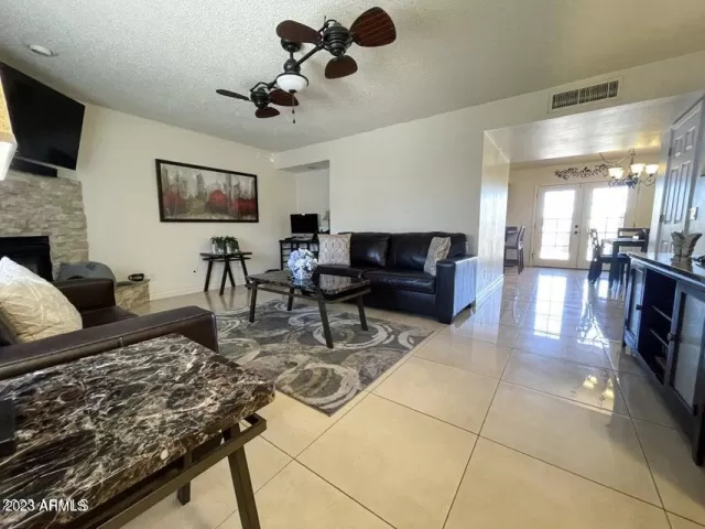 MLS: 6639684 Condo For Sale