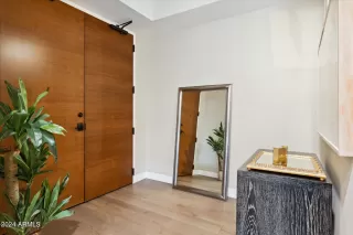 Photo #1: 6639704 Listing 