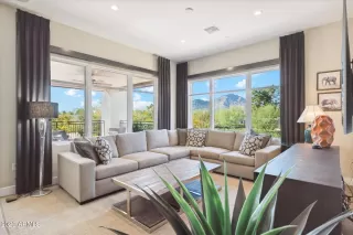 Photo #5: 6639704 Listing 