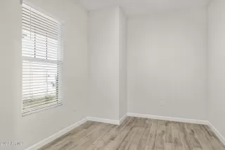 Photo #5: 6639825 Listing 